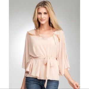Bebe Pleated Kimono 2 Pc Cami Tie Top